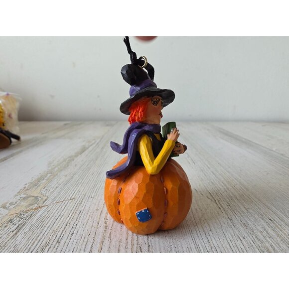 Knitter witch Halloween ornament spells cute pumpkin tree - Picture 4 of 7